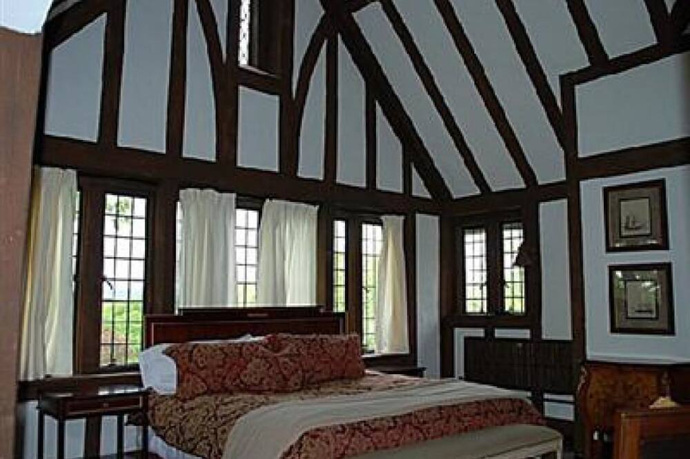 ザ キャッスル アット スカイランズ マナー 写真