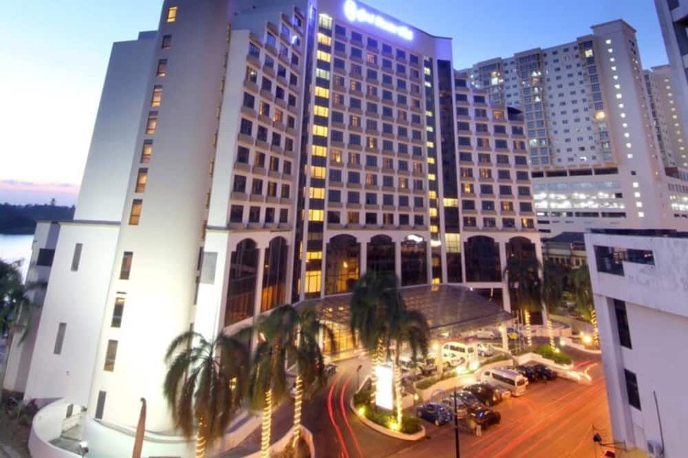 グランド リバービュー ホテル 写真