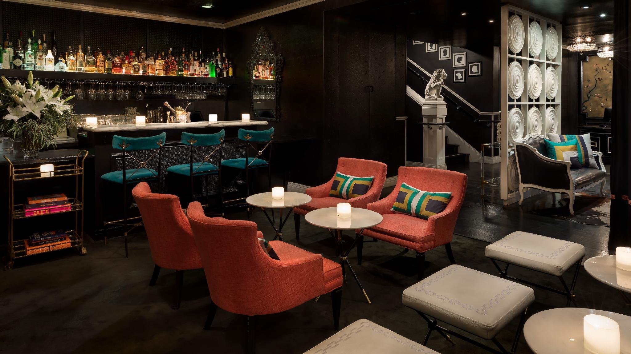 メゾン 140 ビバリーヒルズ 写真