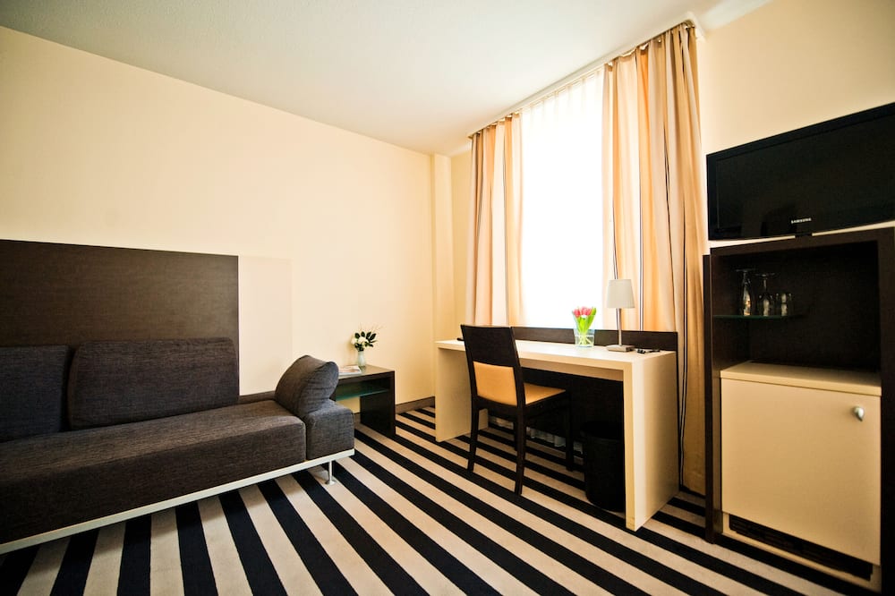 Bristol Hotel - Frankfurt City Centre - Central 写真