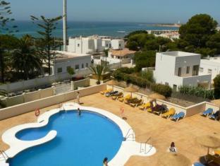 アパルタメントス トゥリスティスコス カニョス デ メカ 写真