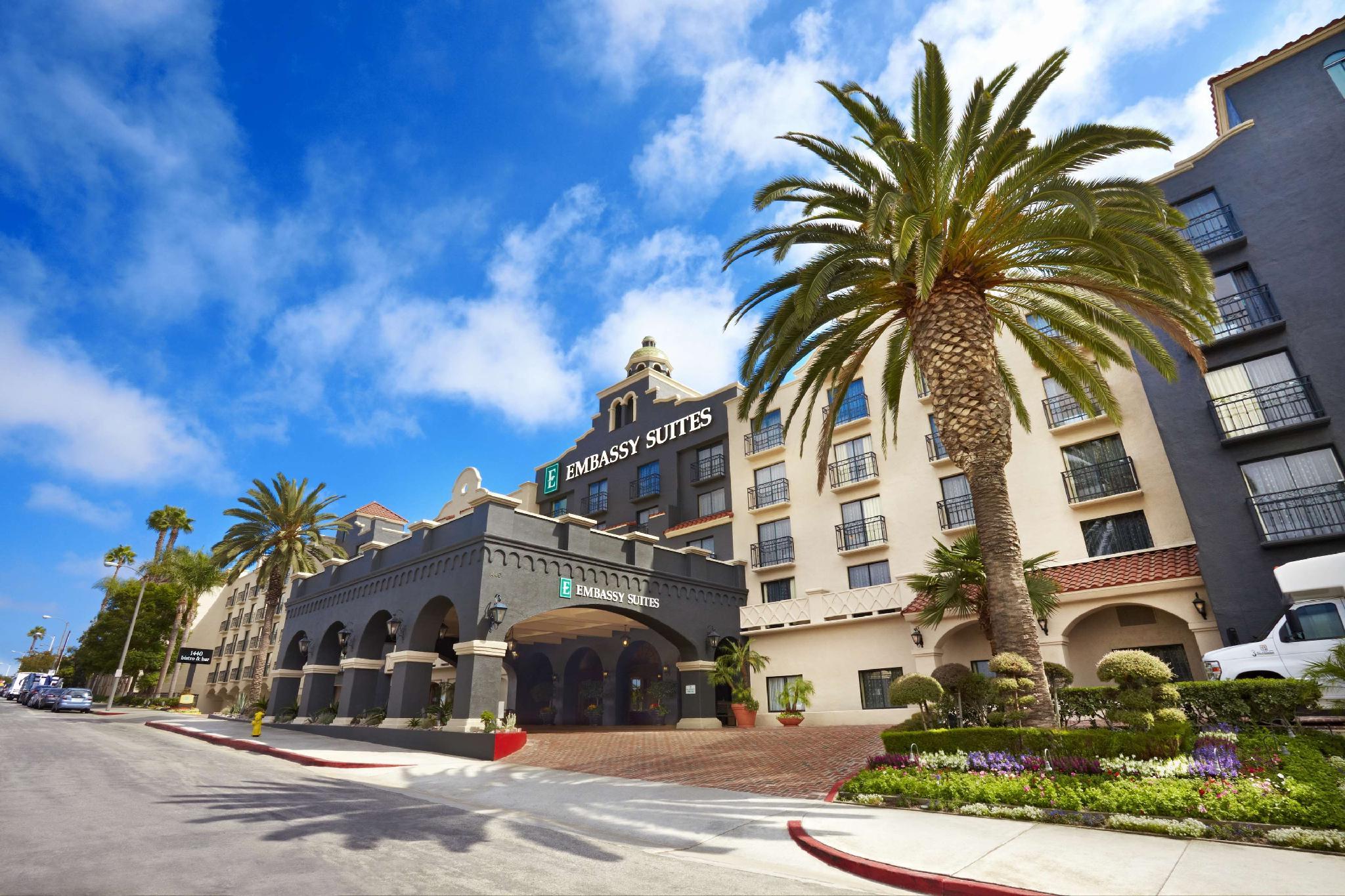 Embassy Suites Los Angeles International Airport South Hotel 写真