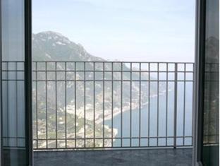 ホテル ヴィラ フローロ 写真