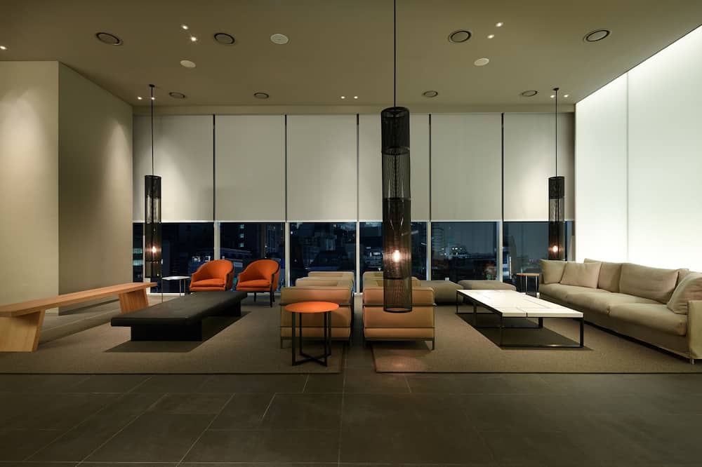 新羅ステイ駅三 写真