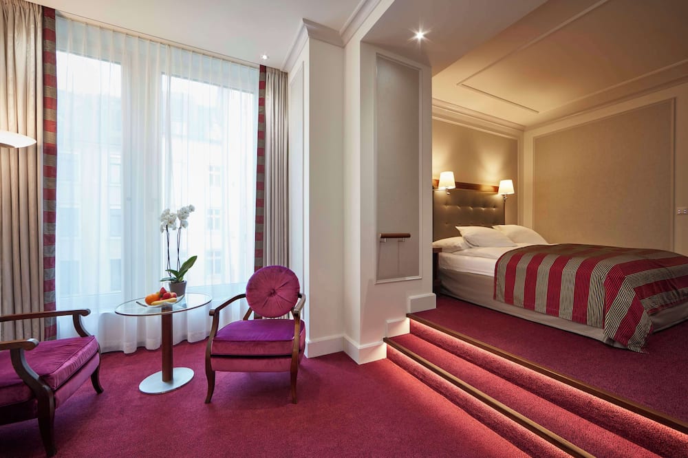 ホテル シュヴァイツァーホフ チューリッヒ 写真