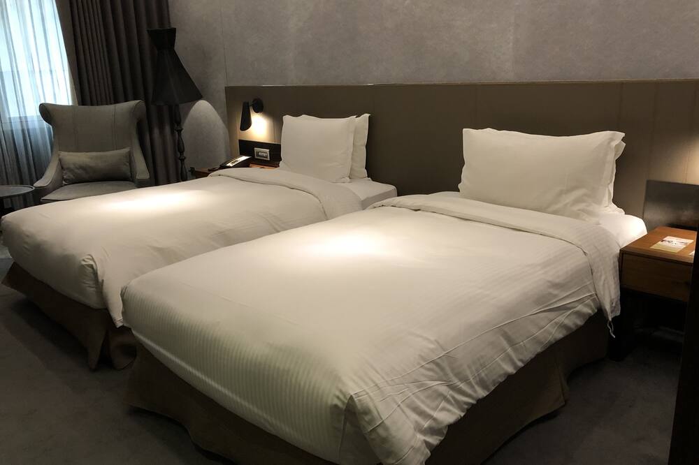 CHECK イン タイペイ ナンジン 写真