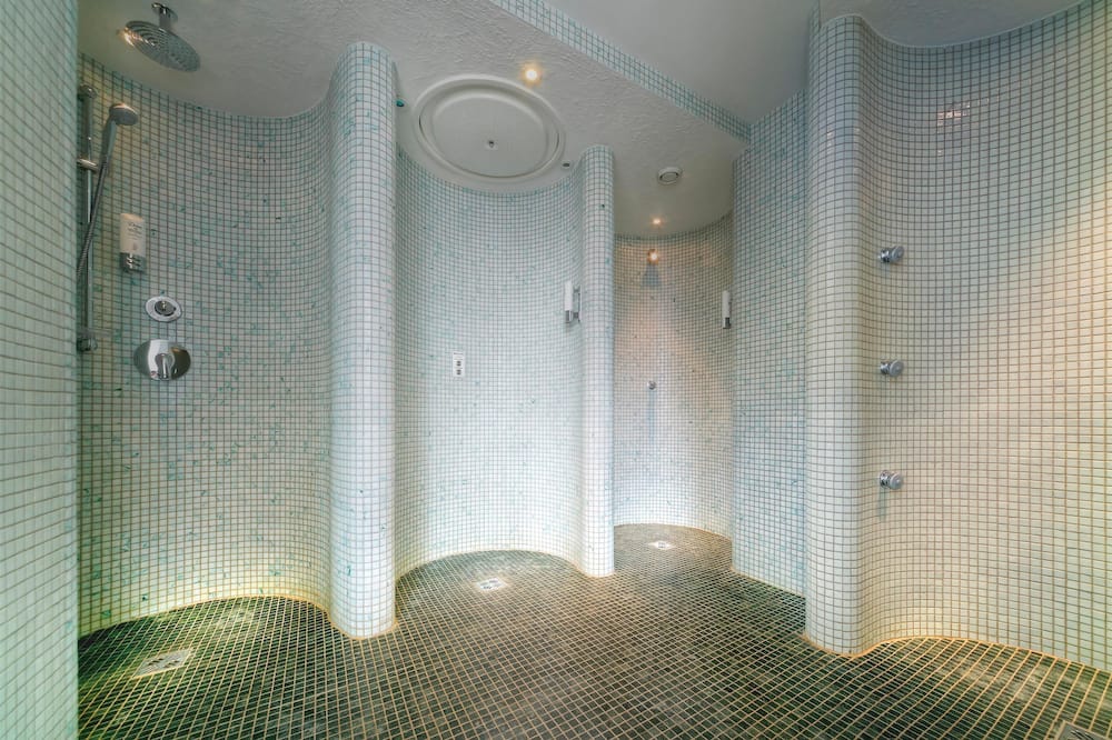 アルコテル カイザーウァッサー ホテル 写真