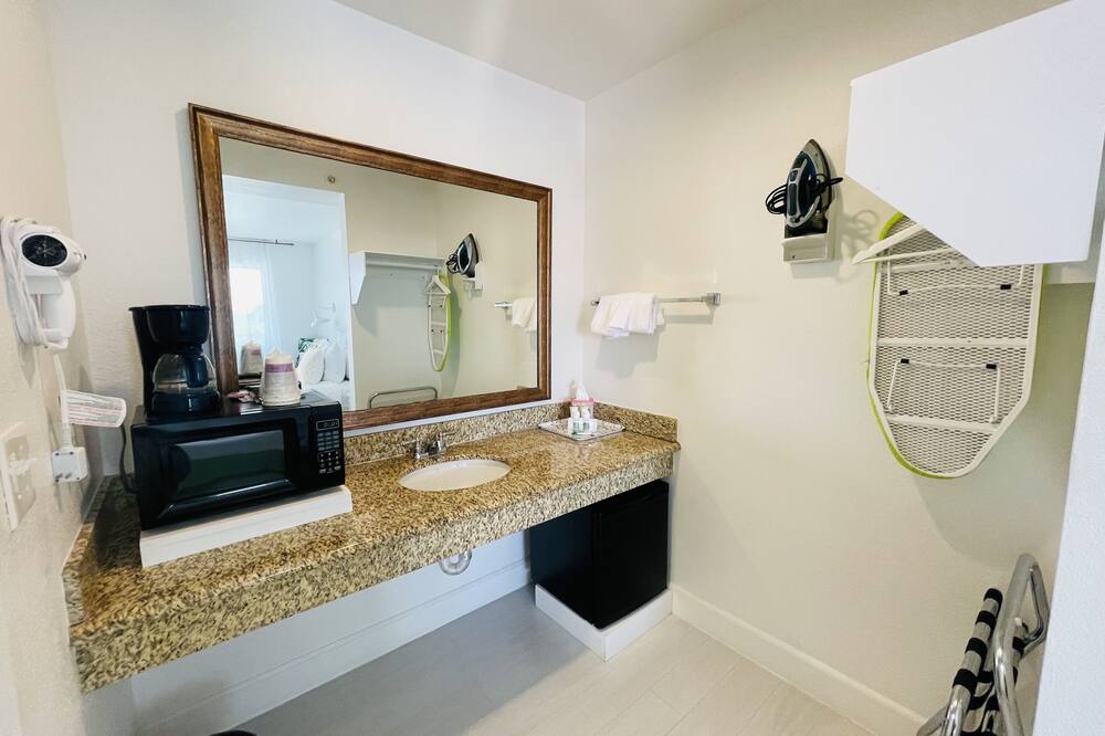 ローマ リンダ イン 写真