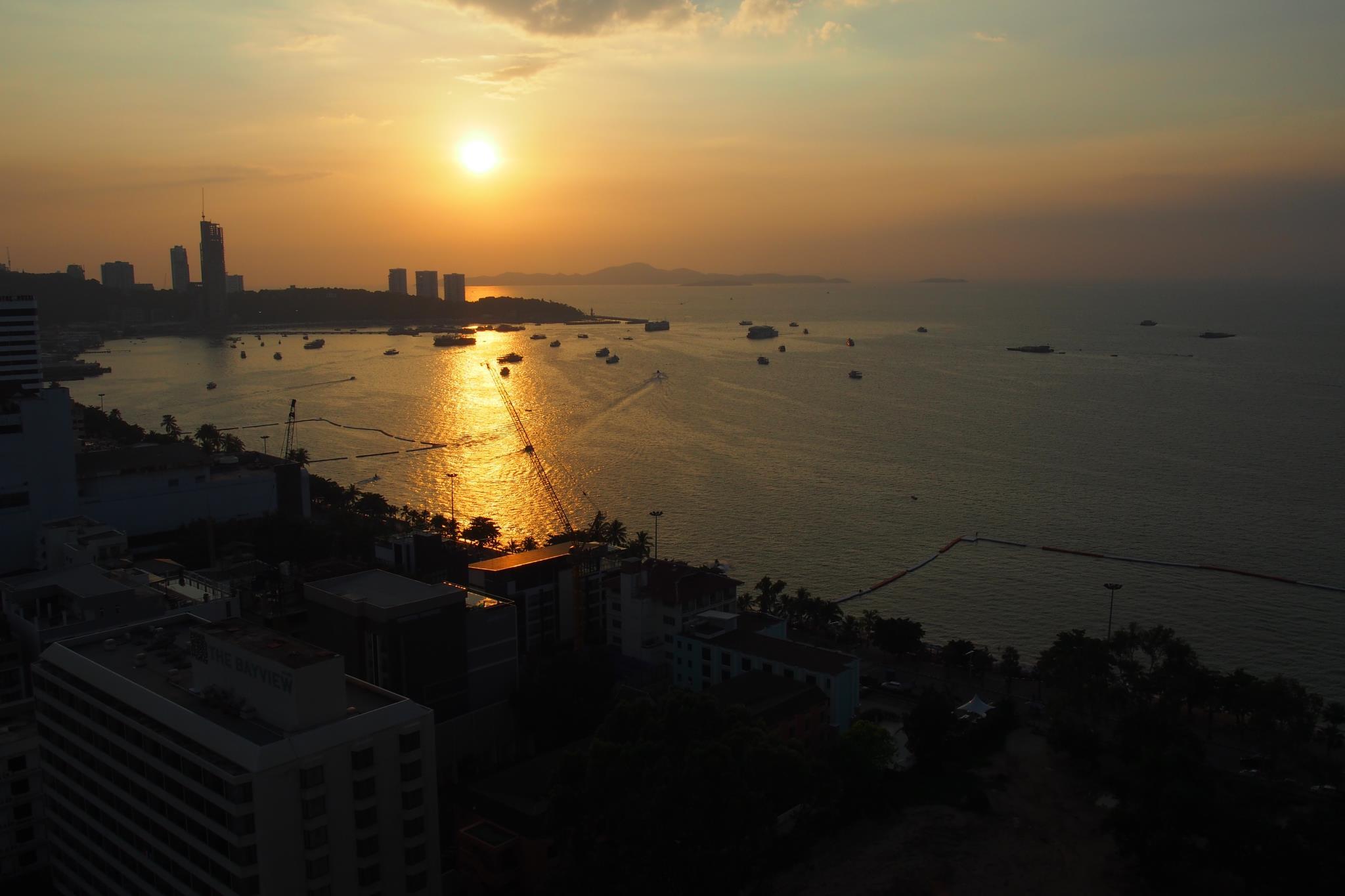 ビュータレー コンド 6 バイ パット 42 写真