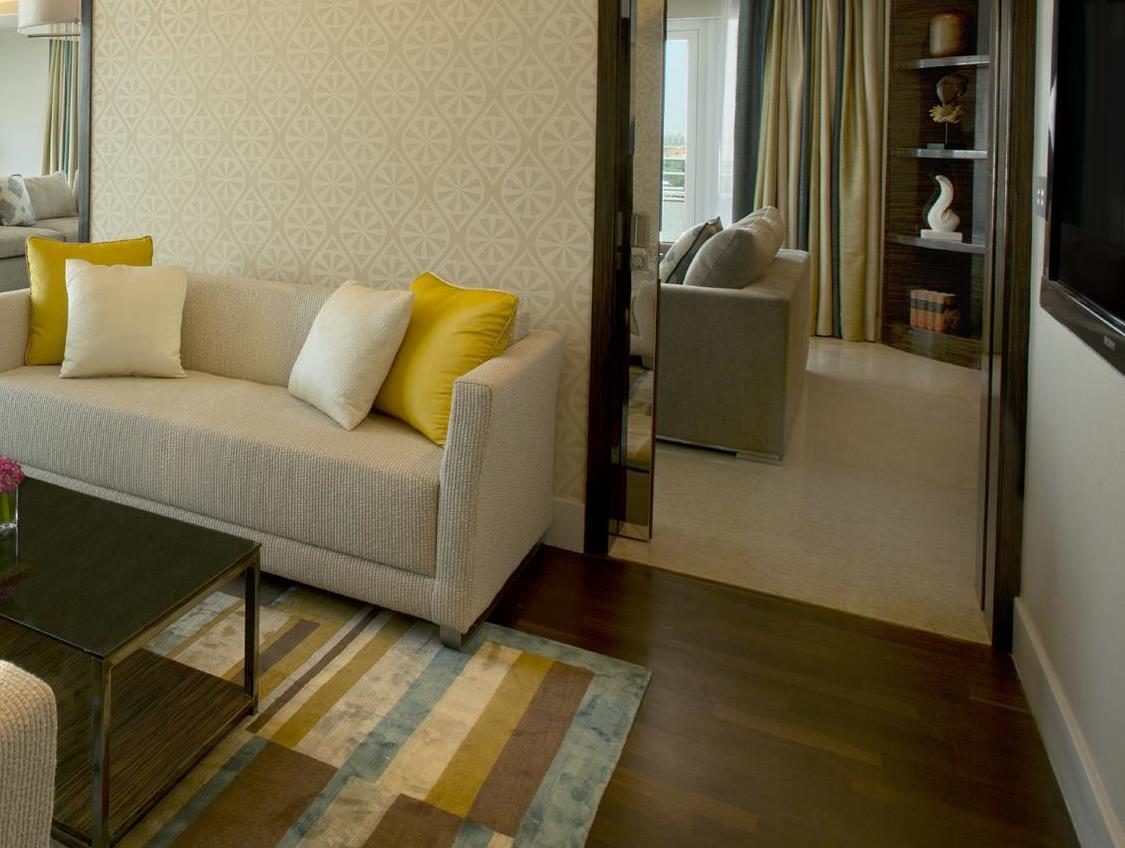 ミレニアム アル ラワダ ホテル 写真