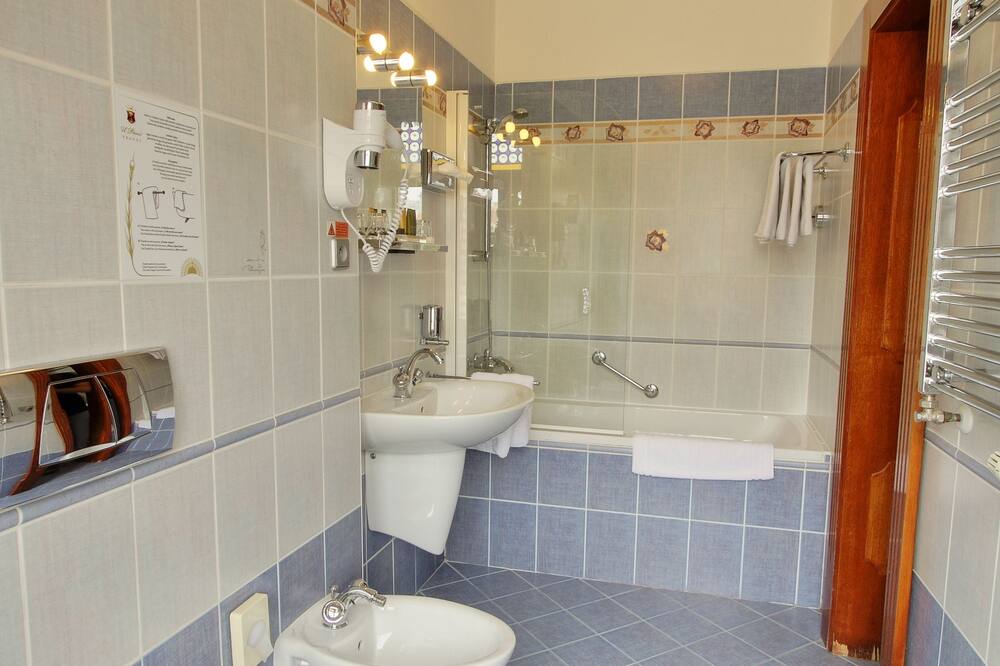 ウ パヴァ 写真