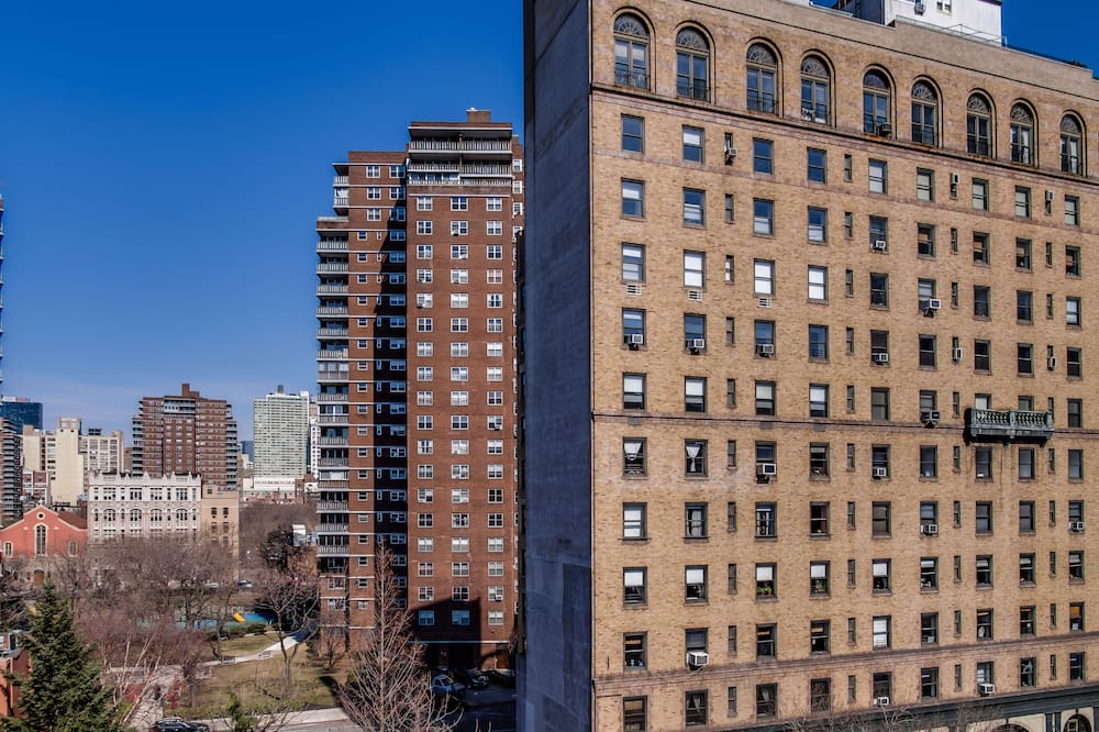 レオ ハウス 写真