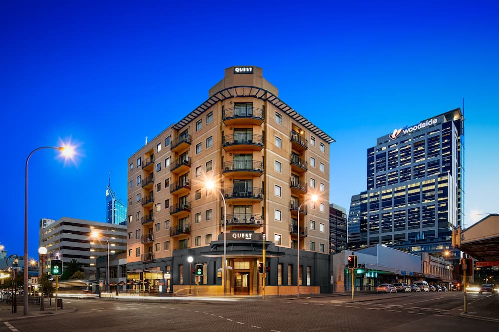 クエスト ウェスト エンド 写真