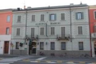 アルベルゴ ビアンキ スタツィオ 写真