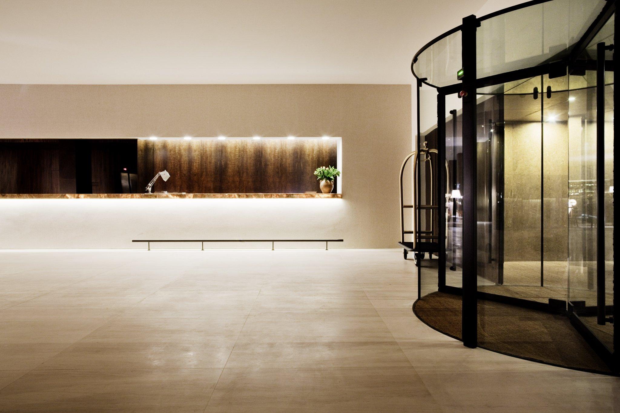 スクエア ナイン ホテル ベオグラード 写真