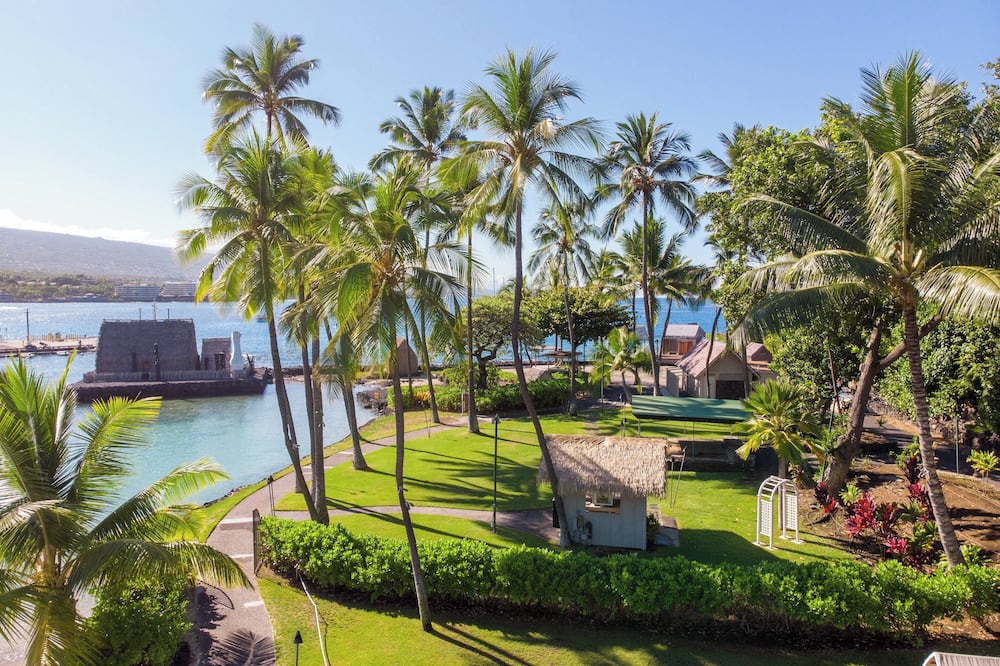 Courtyard by Marriott King Kamehameha's Kona Beach Hotel 写真