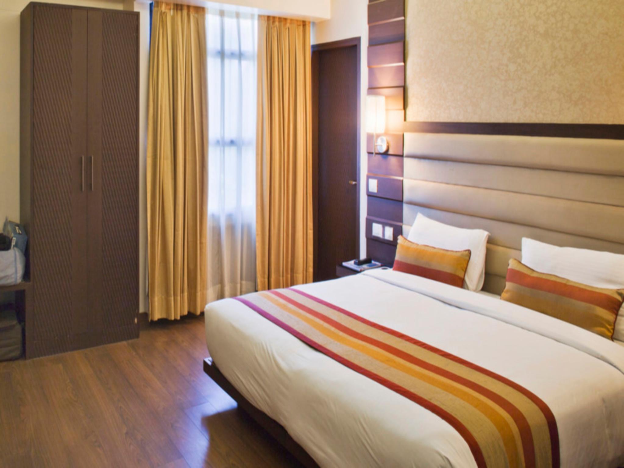 ホテル メトロ ハイツ 写真