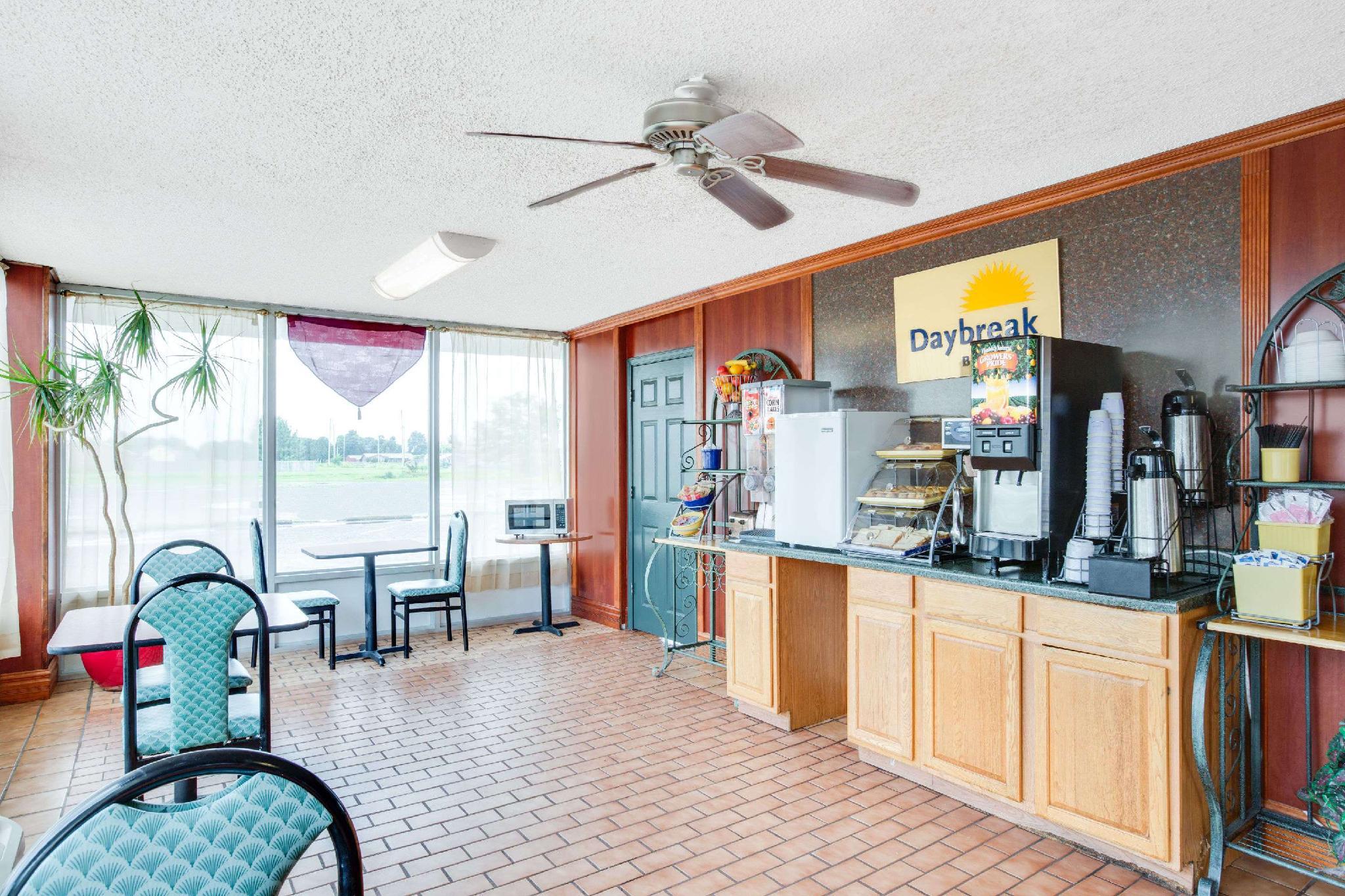 デイズ イン バイ ウィンダム ニューポート 写真