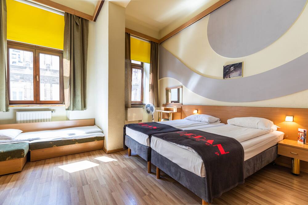 ジョーダン ゲスト ルームズ 写真