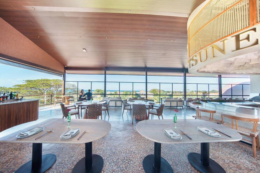 シースケープ リゾート & スパ サヌール バイ iNi ヴィー ホスピタリティ 写真