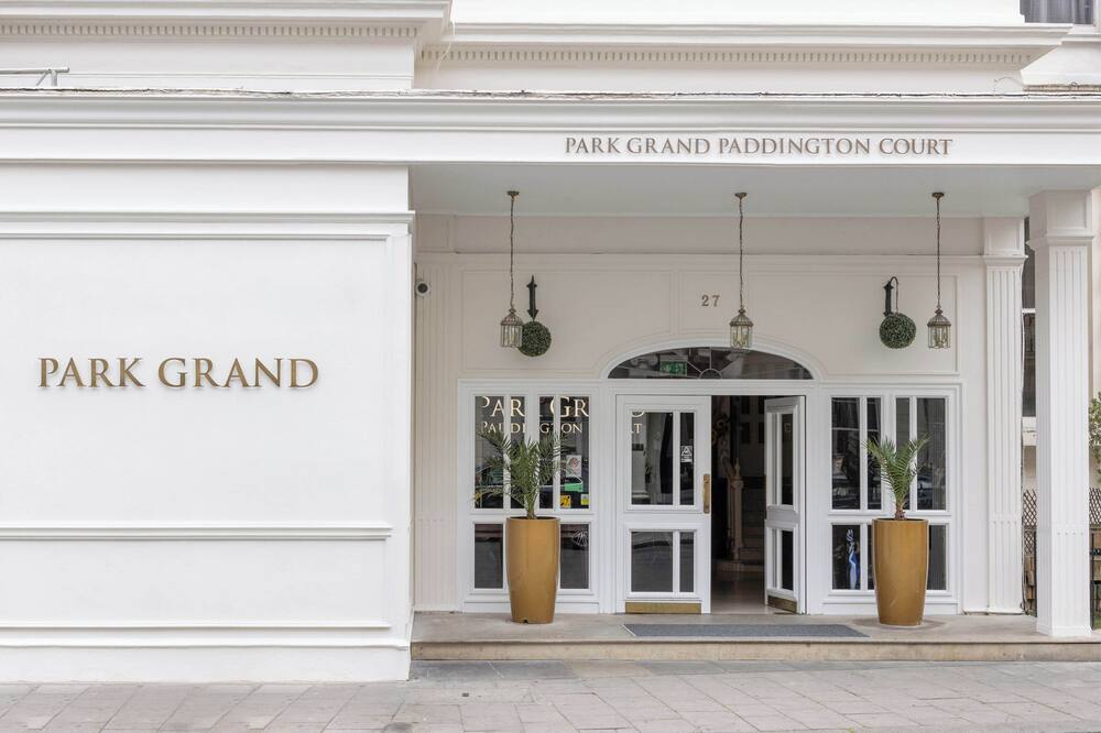 パーク グランド パディントン コート 写真