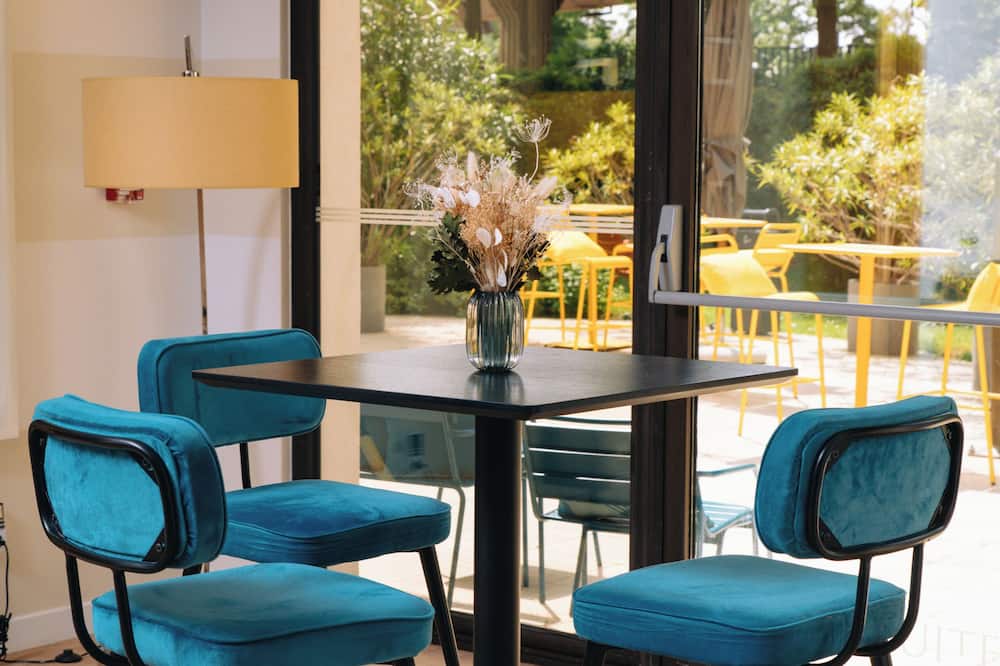 フレイザー スイート アルモニー パリ ラ デファンス 写真