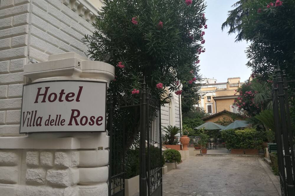 ホテル ヴィラ デレ ローズ 写真