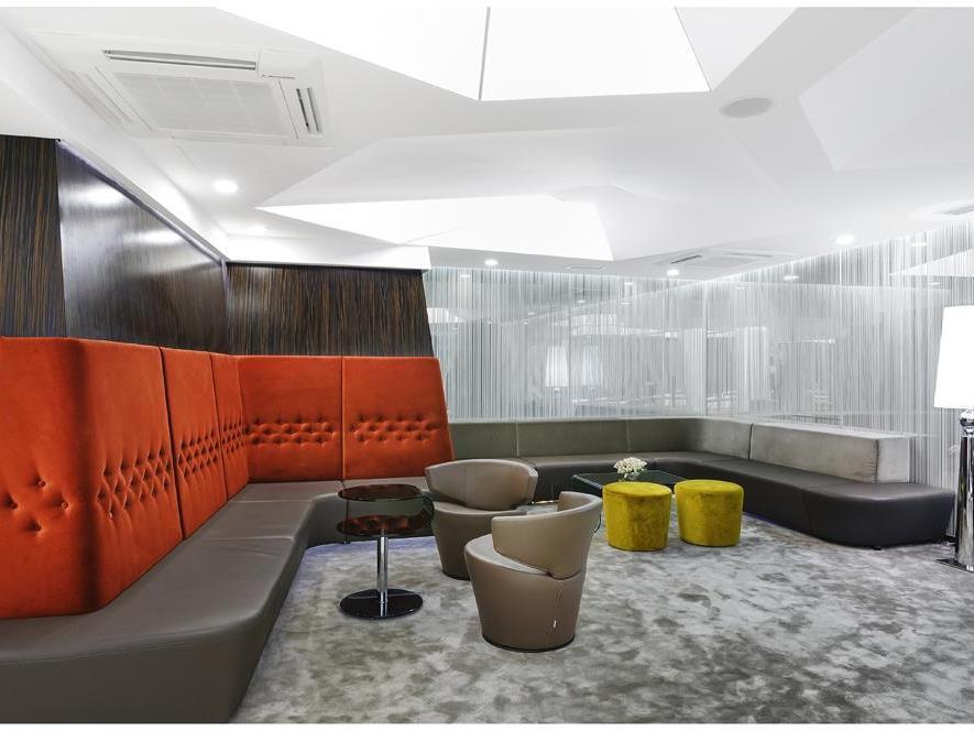 カートゥーン ホテル 写真