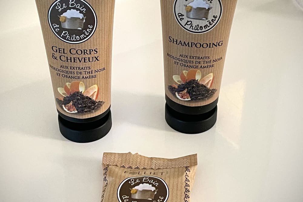 オテル ドゥ ラ ヴァレ ユーレス 写真