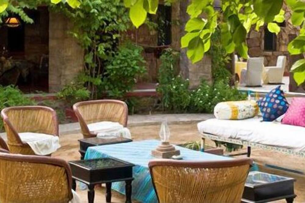 マンドア ゲスト ハウス 写真