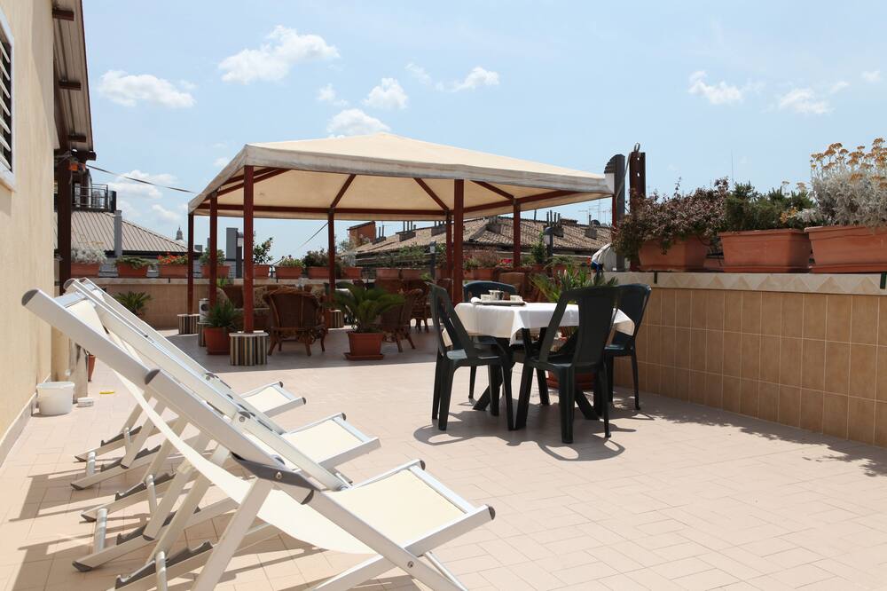 インペロ ホテル 写真