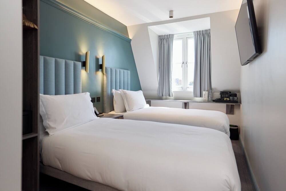 ザ エドウィン ホテル 写真