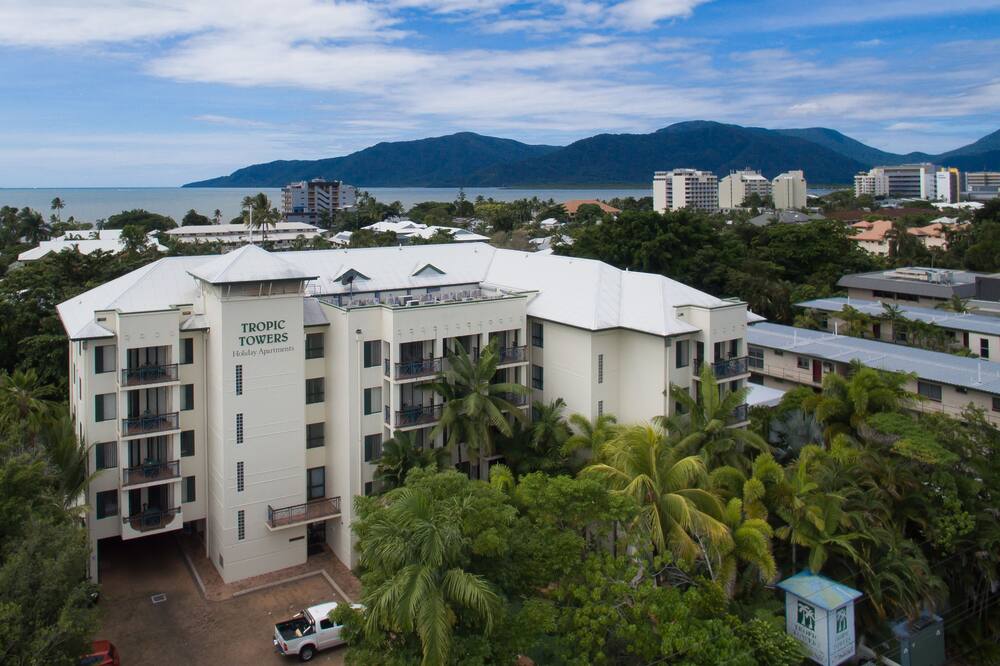 トロピック タワーズ アパートメンツ 写真