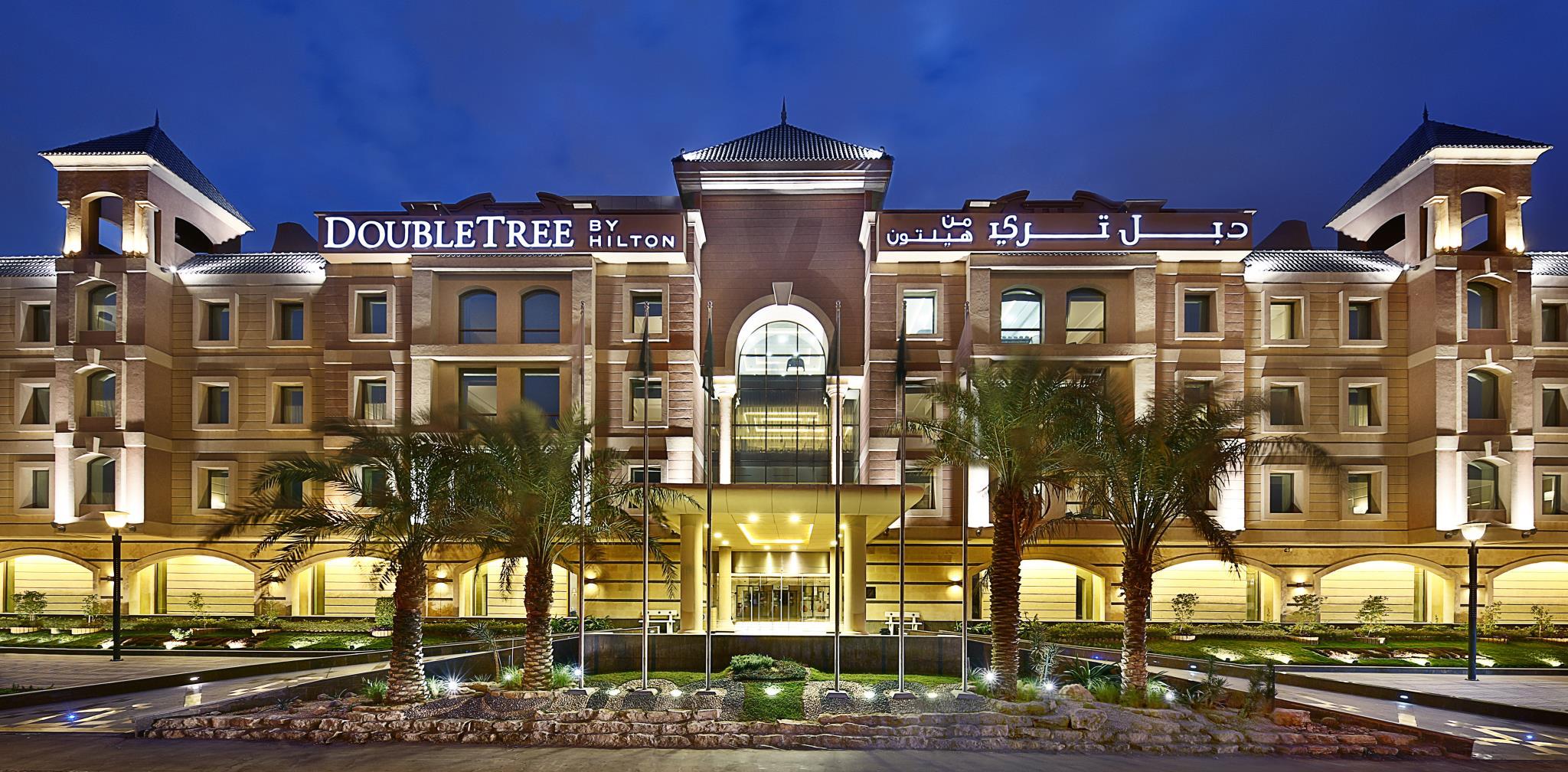 DoubleTree by Hilton Riyadh - Al Muroj Business Gate 写真
