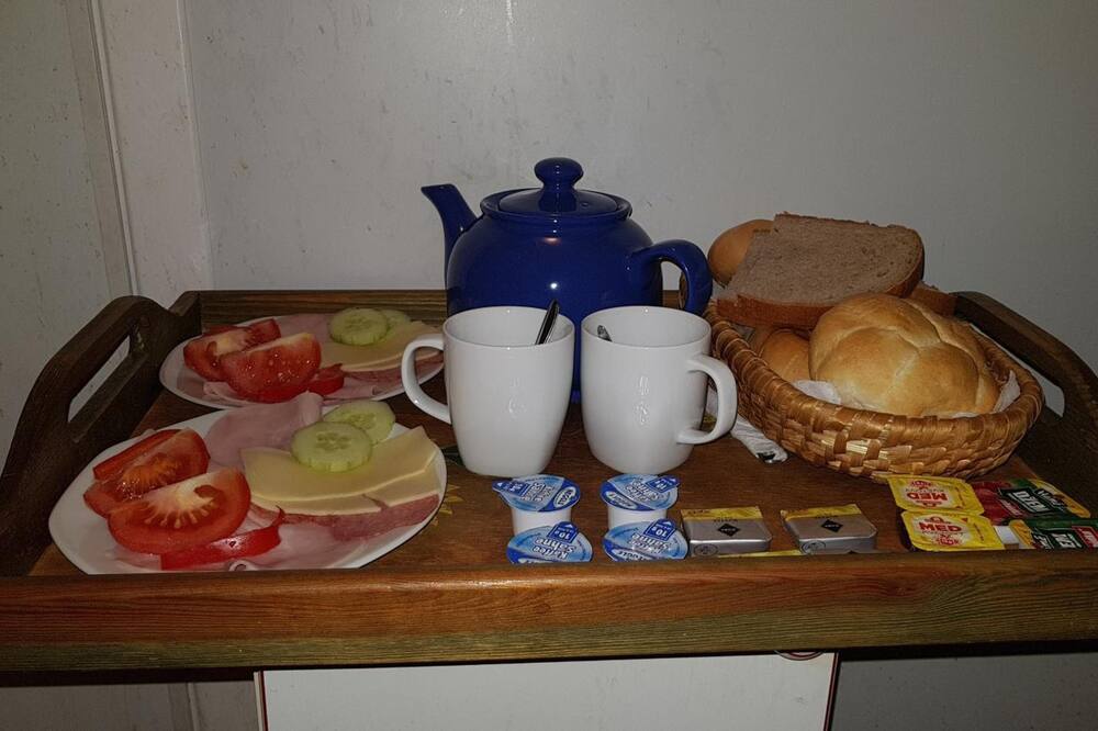 ウビトバニ ザーメツケ スホディ 写真