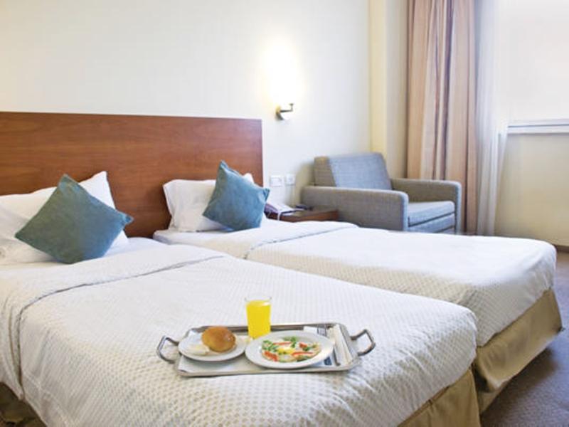 グランド ビーチ ホテル 写真