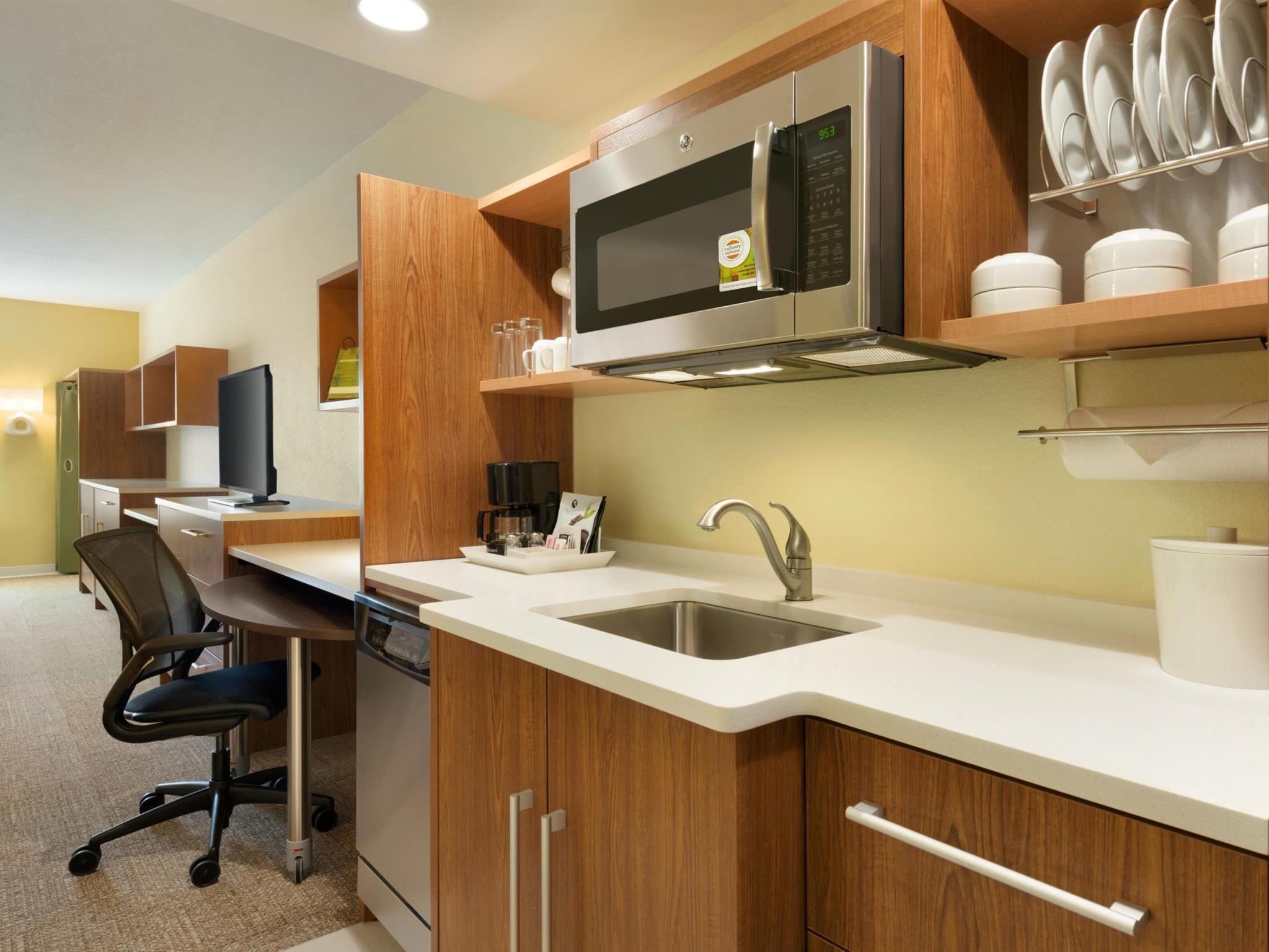 Home2 Suites by Hilton Middleburg Heights Cleveland 写真