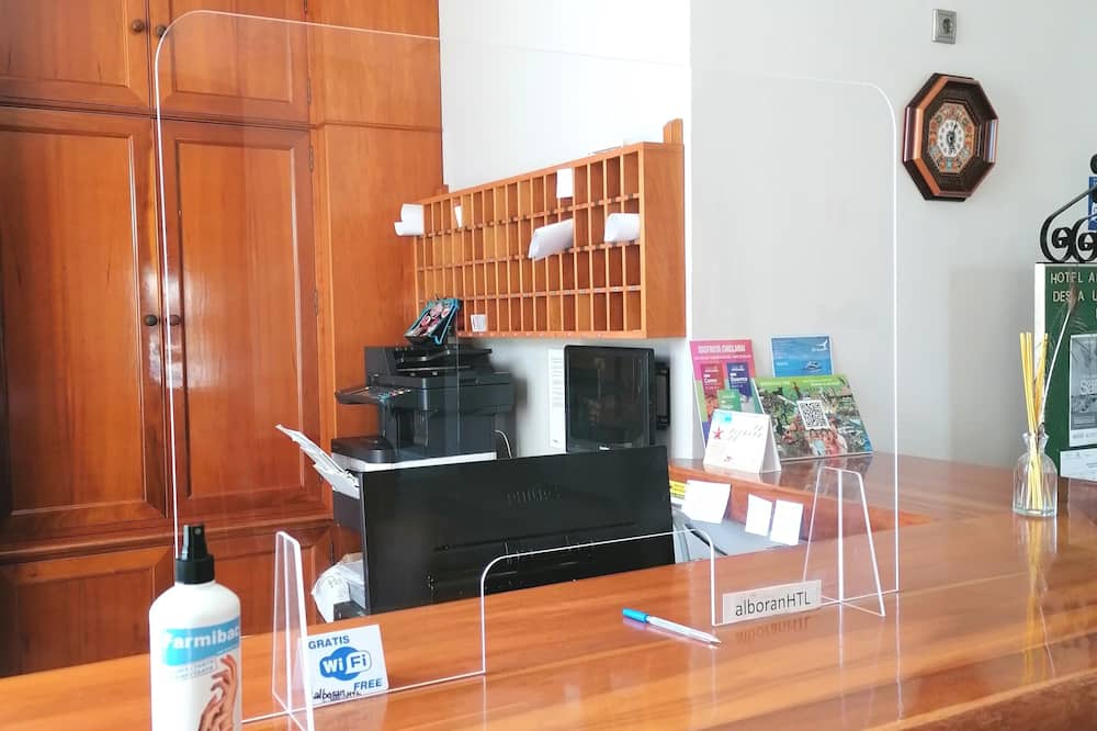 Alboran Chiclana 写真