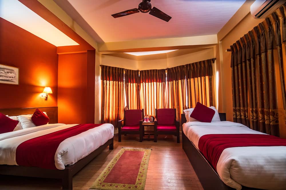 ザ シルバー オークス イン 写真