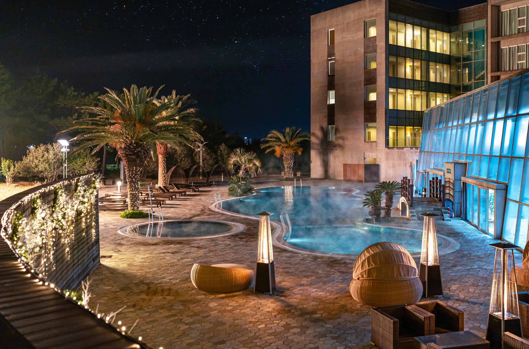 フェニックス アイランド 写真