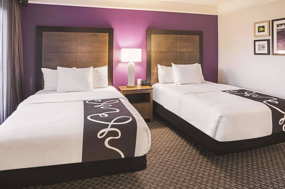 ラ キンタ イン & スイーツ バイ ウィンダム フォートワース ノース 写真