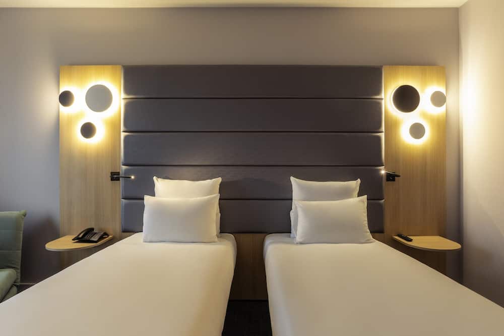 ノボテル ブリュッセル セントレ ミディ ステーション ホテル 写真