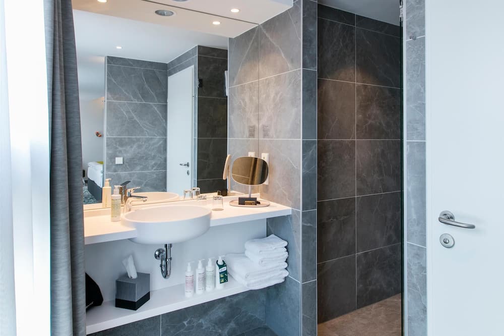 アルコテル ドナウゼントラム ウィエン 写真