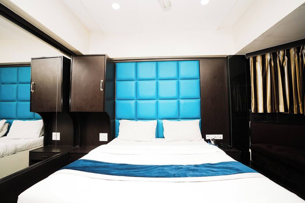 ホテル キングス パレス 写真