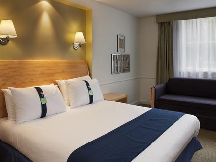 ホリデイ イン グロスター / チェルトナム バイ IHG 写真