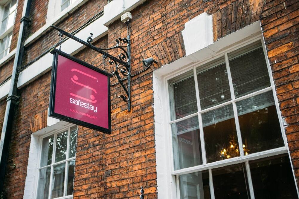 セーフステイ ヨーク ミックルゲート 写真