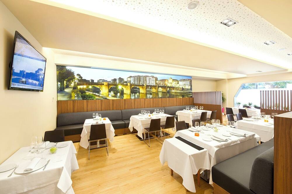 Hotel Sercotel Ciudad de Miranda 写真