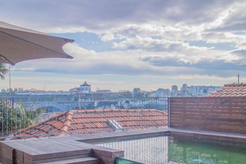 ALIBI by YoursPorto 写真