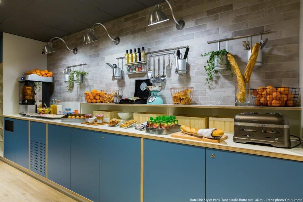 イビス スタイルズ パリ プラス ディタリー ビュット オー カイユ 写真