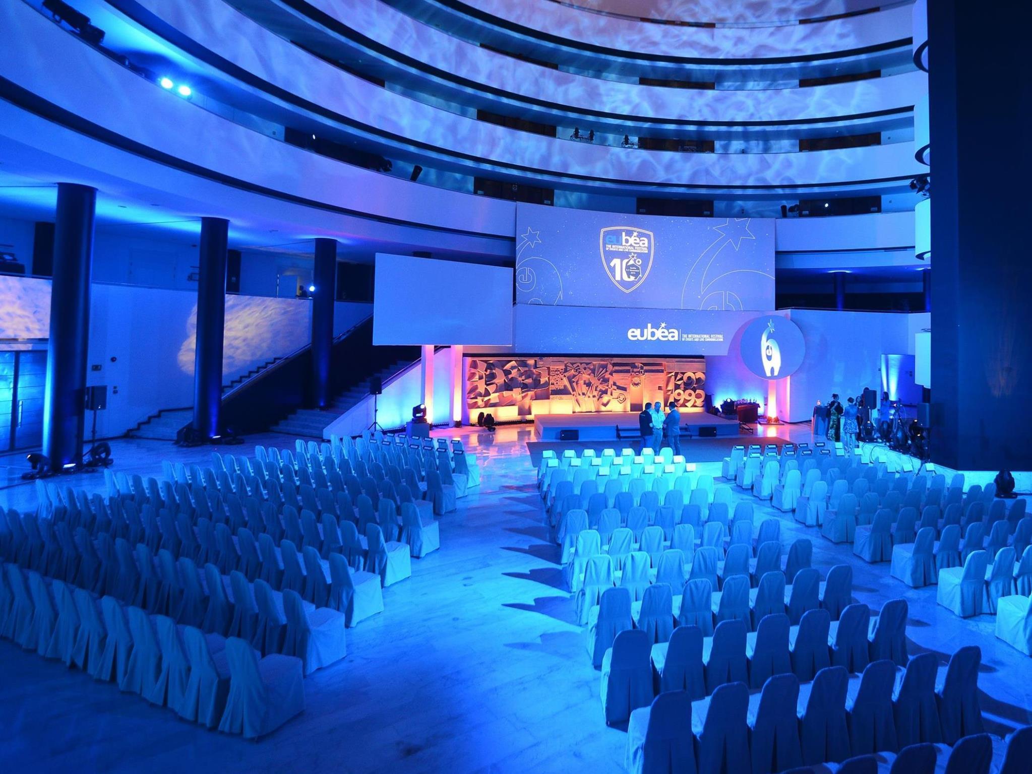 バルセロ セビリア レナンシミエント 写真